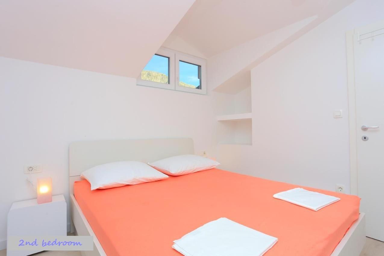 Beach House - Apartments Ana Duće Habitación foto