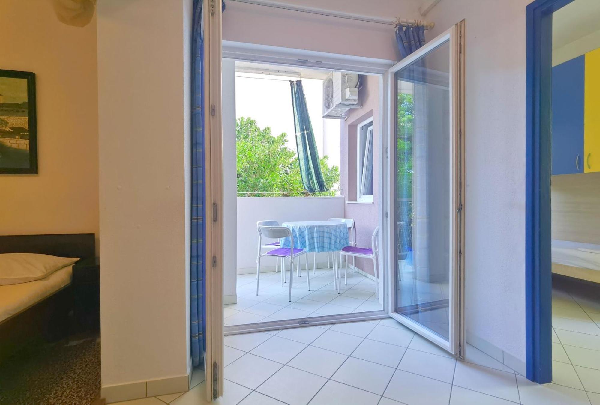 Beach House - Apartments Ana Duće Habitación foto
